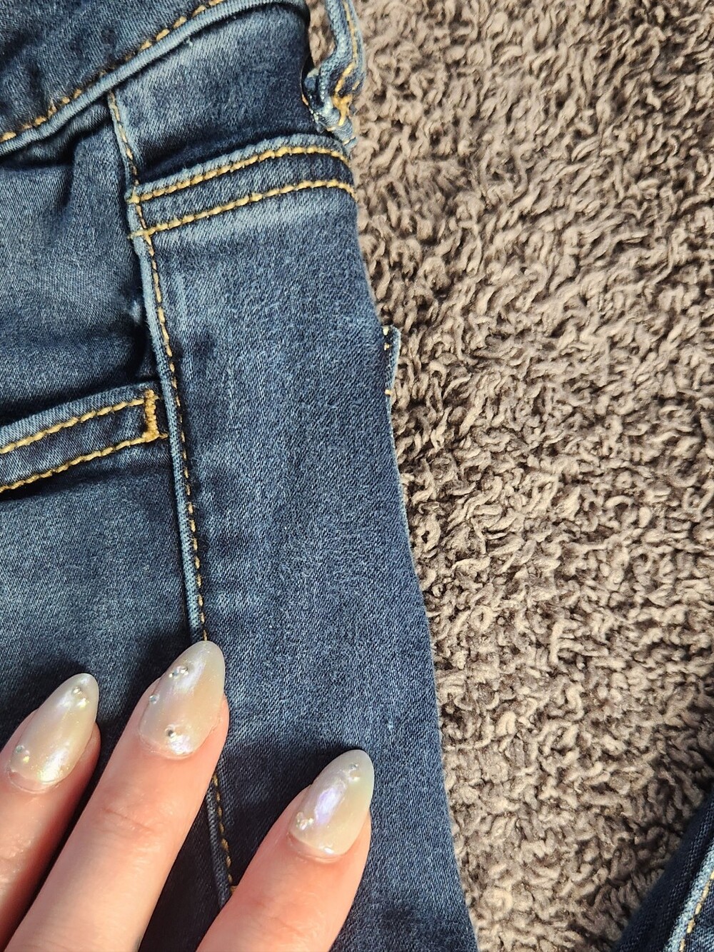 Dark Wash American Eagle Low-Rise Jeggings - Picture 13 of 16